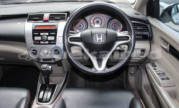 ซื้อ รถมือสอง Honda City ขาว รถยนต์ ใน %{เมือง} ใน กรุงเทพมหานคร ซื้อ รถมือสอง Honda City ขาว รถยนต์ ใน %{เมือง} ใน กรุงเทพมหานคร