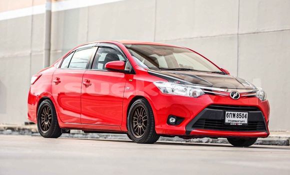ซื้อ รถมือสอง Toyota Vios สีแดง รถยนต์ ใน %{เมือง} ใน กรุงเทพมหานคร