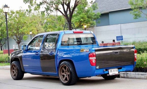 Buy Used Chevrolet Colorado Blue Car in Bangkok in Bangkok Buy Used Chevrolet Colorado Blue Car in Bangkok in Bangkok