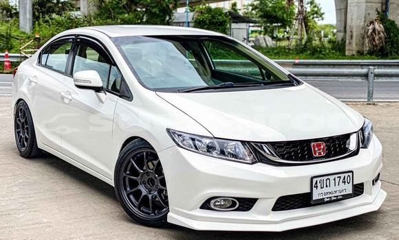 Buy Used Honda Civic White Car in Bangkok in Bangkok