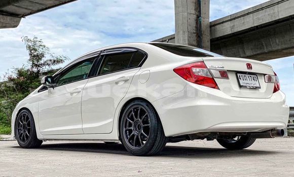 ซื้อ รถมือสอง Honda Civic ขาว รถยนต์ ใน %{เมือง} ใน กรุงเทพมหานคร ซื้อ รถมือสอง Honda Civic ขาว รถยนต์ ใน %{เมือง} ใน กรุงเทพมหานคร