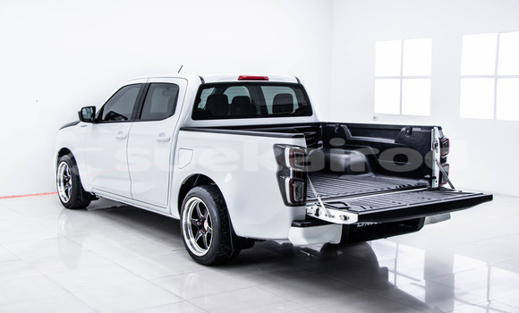 ซื้อ รถมือสอง Isuzu D-Max ขาว รถยนต์ ใน %{เมือง} ใน กรุงเทพมหานคร ซื้อ รถมือสอง Isuzu D-Max ขาว รถยนต์ ใน %{เมือง} ใน กรุงเทพมหานคร