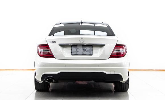 ซื้อ รถมือสอง Mercedes-Benz C180 coupe ขาว รถยนต์ ใน %{เมือง} ใน กรุงเทพมหานคร ซื้อ รถมือสอง Mercedes-Benz C180 coupe ขาว รถยนต์ ใน %{เมือง} ใน กรุงเทพมหานคร