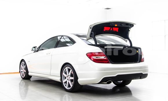 ซื้อ รถมือสอง Mercedes-Benz C180 coupe ขาว รถยนต์ ใน %{เมือง} ใน กรุงเทพมหานคร ซื้อ รถมือสอง Mercedes-Benz C180 coupe ขาว รถยนต์ ใน %{เมือง} ใน กรุงเทพมหานคร