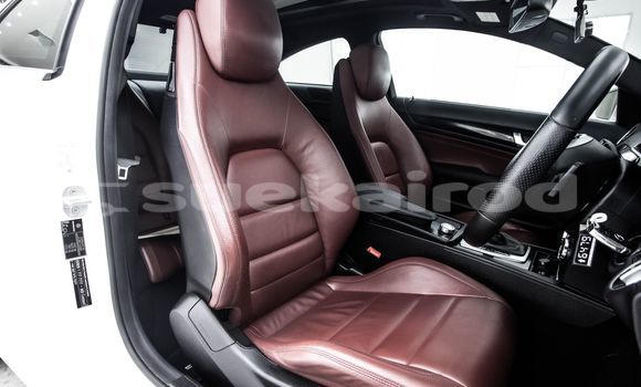 ซื้อ รถมือสอง Mercedes-Benz C180 coupe ขาว รถยนต์ ใน %{เมือง} ใน กรุงเทพมหานคร ซื้อ รถมือสอง Mercedes-Benz C180 coupe ขาว รถยนต์ ใน %{เมือง} ใน กรุงเทพมหานคร