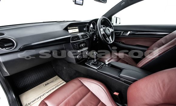 ซื้อ รถมือสอง Mercedes-Benz C180 coupe ขาว รถยนต์ ใน %{เมือง} ใน กรุงเทพมหานคร ซื้อ รถมือสอง Mercedes-Benz C180 coupe ขาว รถยนต์ ใน %{เมือง} ใน กรุงเทพมหานคร