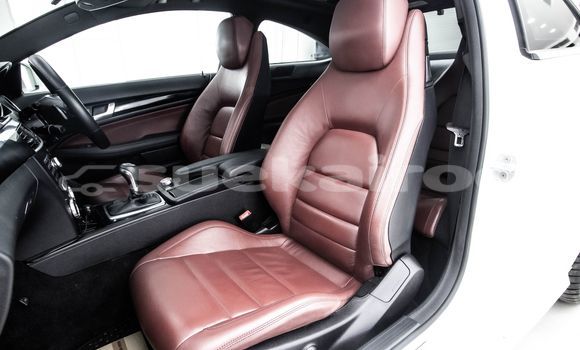 ซื้อ รถมือสอง Mercedes-Benz C180 coupe ขาว รถยนต์ ใน %{เมือง} ใน กรุงเทพมหานคร ซื้อ รถมือสอง Mercedes-Benz C180 coupe ขาว รถยนต์ ใน %{เมือง} ใน กรุงเทพมหานคร