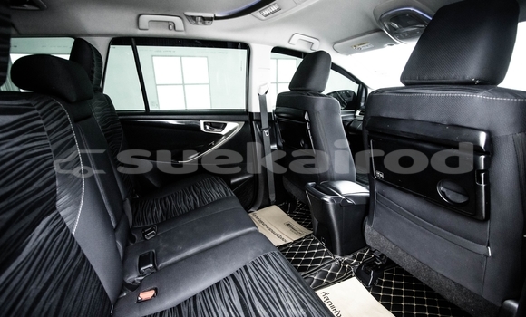 Buy Used Toyota Innova Silver Car in Bangkok in Bangkok Buy Used Toyota Innova Silver Car in Bangkok in Bangkok