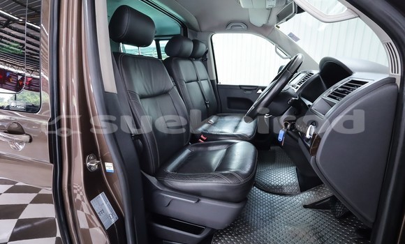 Buy Used Volkswagen Caravelle Brown Car in Bangkok in Bangkok Buy Used Volkswagen Caravelle Brown Car in Bangkok in Bangkok