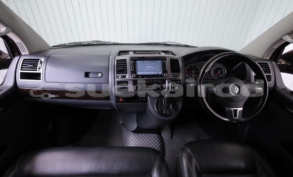 Buy Used Volkswagen Caravelle Brown Car in Bangkok in Bangkok Buy Used Volkswagen Caravelle Brown Car in Bangkok in Bangkok