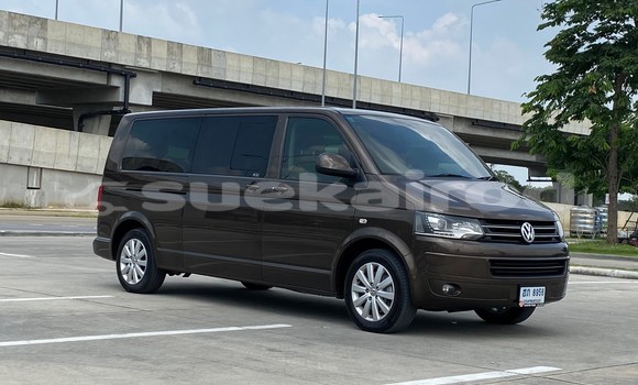 Buy Used Volkswagen Caravelle Brown Car in Bangkok in Bangkok Buy Used Volkswagen Caravelle Brown Car in Bangkok in Bangkok