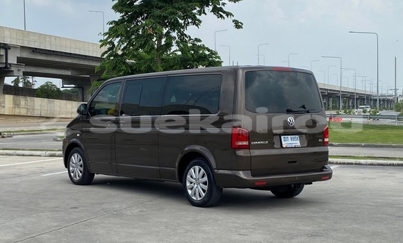 Buy Used Volkswagen Caravelle Brown Car in Bangkok in Bangkok Buy Used Volkswagen Caravelle Brown Car in Bangkok in Bangkok