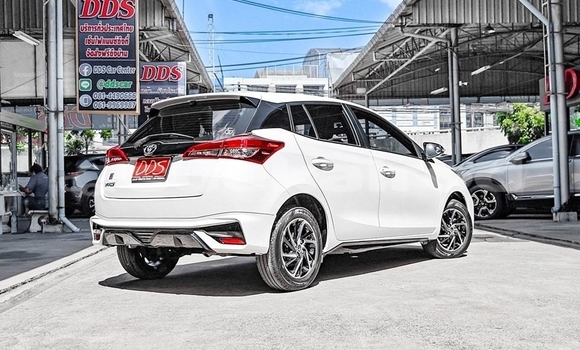 ซื้อ รถมือสอง Toyota Yaris ขาว รถยนต์ ใน %{เมือง} ใน กรุงเทพมหานคร ซื้อ รถมือสอง Toyota Yaris ขาว รถยนต์ ใน %{เมือง} ใน กรุงเทพมหานคร