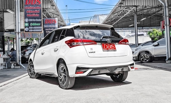 ซื้อ รถมือสอง Toyota Yaris ขาว รถยนต์ ใน %{เมือง} ใน กรุงเทพมหานคร ซื้อ รถมือสอง Toyota Yaris ขาว รถยนต์ ใน %{เมือง} ใน กรุงเทพมหานคร