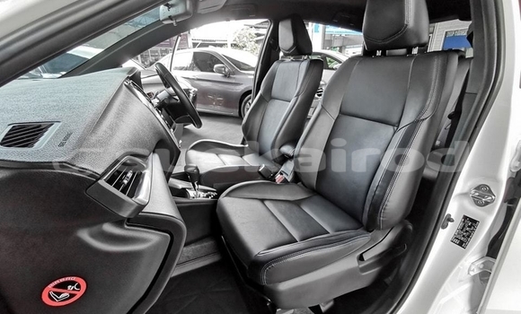 ซื้อ รถมือสอง Toyota Yaris ขาว รถยนต์ ใน %{เมือง} ใน กรุงเทพมหานคร ซื้อ รถมือสอง Toyota Yaris ขาว รถยนต์ ใน %{เมือง} ใน กรุงเทพมหานคร