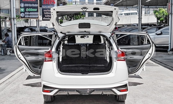 ซื้อ รถมือสอง Toyota Yaris ขาว รถยนต์ ใน %{เมือง} ใน กรุงเทพมหานคร ซื้อ รถมือสอง Toyota Yaris ขาว รถยนต์ ใน %{เมือง} ใน กรุงเทพมหานคร