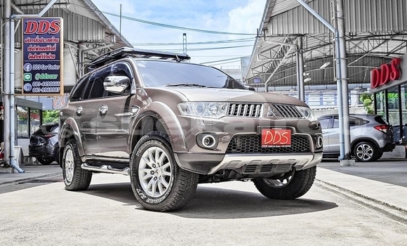 ซื้อ รถมือสอง Mitsubishi Pajero Sport อื่น ๆ รถยนต์ ใน %{เมือง} ใน กรุงเทพมหานคร ซื้อ รถมือสอง Mitsubishi Pajero Sport อื่น ๆ รถยนต์ ใน %{เมือง} ใน กรุงเทพมหานคร
