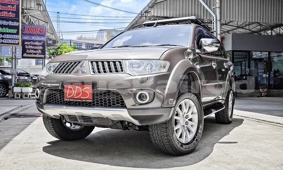 ซื้อ รถมือสอง Mitsubishi Pajero Sport อื่น ๆ รถยนต์ ใน %{เมือง} ใน กรุงเทพมหานคร ซื้อ รถมือสอง Mitsubishi Pajero Sport อื่น ๆ รถยนต์ ใน %{เมือง} ใน กรุงเทพมหานคร
