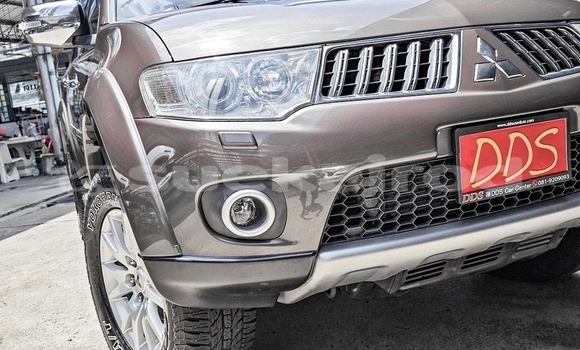 ซื้อ รถมือสอง Mitsubishi Pajero Sport อื่น ๆ รถยนต์ ใน %{เมือง} ใน กรุงเทพมหานคร ซื้อ รถมือสอง Mitsubishi Pajero Sport อื่น ๆ รถยนต์ ใน %{เมือง} ใน กรุงเทพมหานคร
