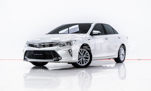 Buy Used Toyota Camry White Car in Bangkok in Bangkok Buy Used Toyota Camry White Car in Bangkok in Bangkok