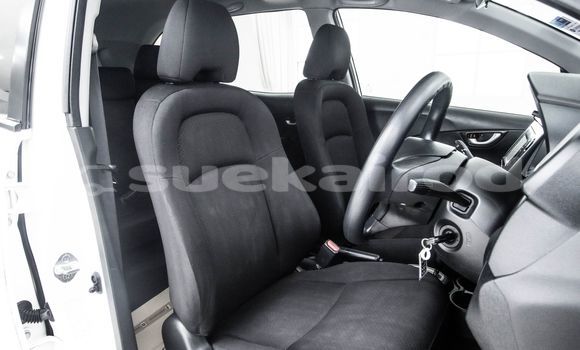 Buy Used Honda BR-V White Car in Bangkok in Bangkok Buy Used Honda BR-V White Car in Bangkok in Bangkok