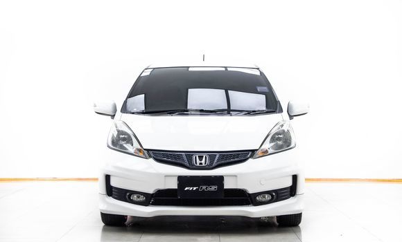 Buy Used Honda Jazz White Car in Bangkok in Bangkok Buy Used Honda Jazz White Car in Bangkok in Bangkok