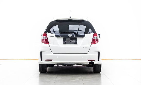 Buy Used Honda Jazz White Car in Bangkok in Bangkok Buy Used Honda Jazz White Car in Bangkok in Bangkok