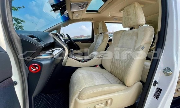 ซื้อ รถมือสอง Toyota Alphard ขาว รถยนต์ ใน %{เมือง} ใน กรุงเทพมหานคร ซื้อ รถมือสอง Toyota Alphard ขาว รถยนต์ ใน %{เมือง} ใน กรุงเทพมหานคร