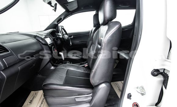 Buy Used Isuzu D-Max White Car in Bangkok in Bangkok Buy Used Isuzu D-Max White Car in Bangkok in Bangkok