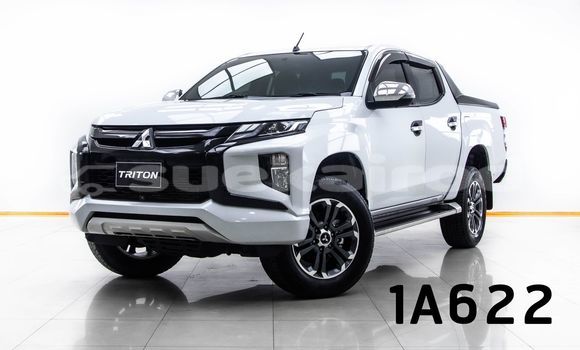 Buy Used Mitsubishi Triton White Car in Bangkok in Bangkok Buy Used Mitsubishi Triton White Car in Bangkok in Bangkok