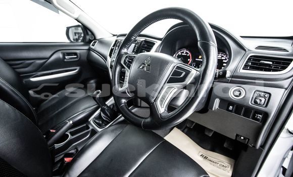 Buy Used Mitsubishi Triton White Car in Bangkok in Bangkok Buy Used Mitsubishi Triton White Car in Bangkok in Bangkok