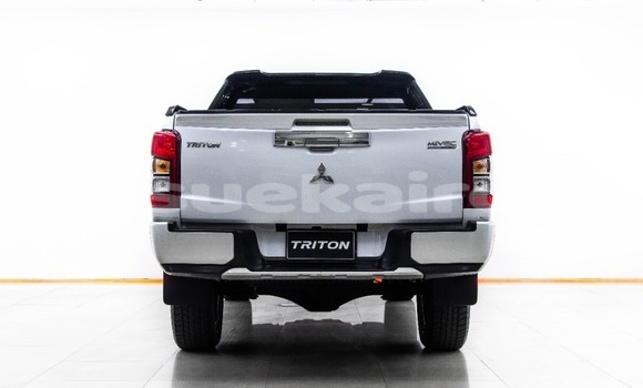 Buy Used Mitsubishi Triton White Car in Bangkok in Bangkok Buy Used Mitsubishi Triton White Car in Bangkok in Bangkok