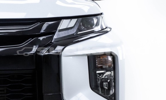 Buy Used Mitsubishi Triton White Car in Bangkok in Bangkok Buy Used Mitsubishi Triton White Car in Bangkok in Bangkok