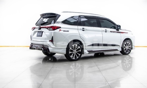 Buy Used Toyota Corolla Cross White Car in Bangkok in Bangkok Buy Used Toyota Corolla Cross White Car in Bangkok in Bangkok