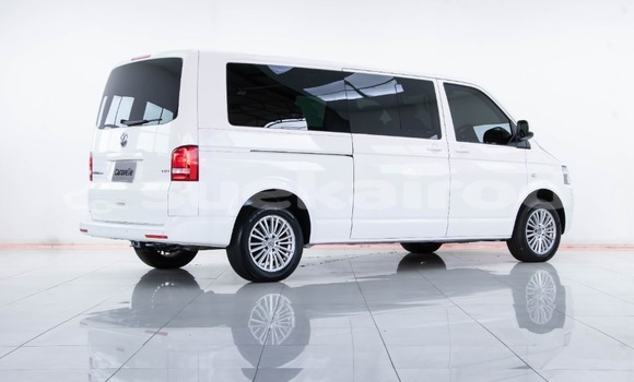 Buy Used Volkswagen Caravelle White Car in Bangkok in Bangkok Buy Used Volkswagen Caravelle White Car in Bangkok in Bangkok