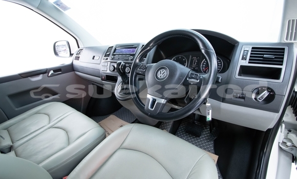 Buy Used Volkswagen Caravelle White Car in Bangkok in Bangkok Buy Used Volkswagen Caravelle White Car in Bangkok in Bangkok