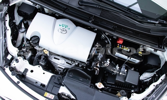 Buy Used Toyota Sienta White Car in Bangkok in Bangkok Buy Used Toyota Sienta White Car in Bangkok in Bangkok