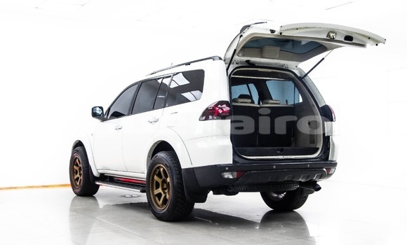 ซื้อ รถมือสอง Mitsubishi Pajero Sport ขาว รถยนต์ ใน %{เมือง} ใน กรุงเทพมหานคร ซื้อ รถมือสอง Mitsubishi Pajero Sport ขาว รถยนต์ ใน %{เมือง} ใน กรุงเทพมหานคร