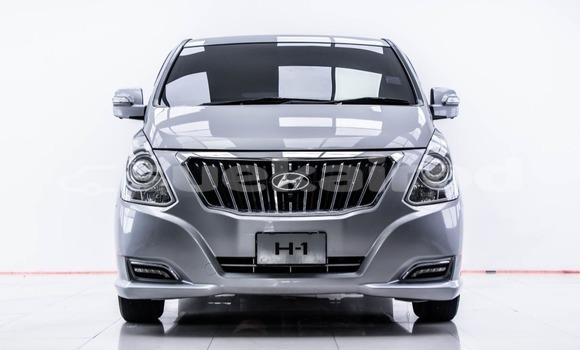 Buy Used Hyundai H1 Other Car in Bangkok in Bangkok