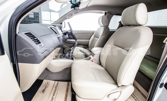 Buy Used Toyota Hiluxe VIGO Other Car in Bangkok in Bangkok Buy Used Toyota Hiluxe VIGO Other Car in Bangkok in Bangkok