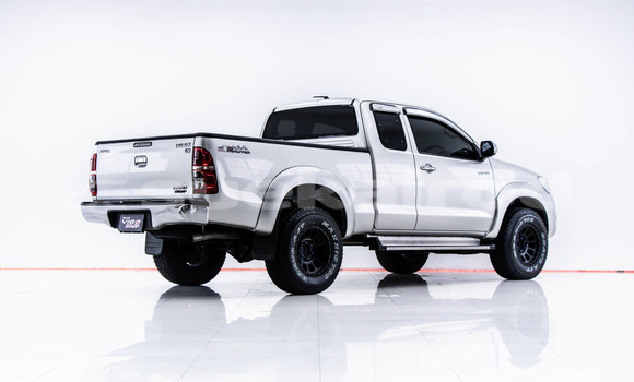 Buy Used Toyota Hiluxe VIGO Other Car in Bangkok in Bangkok Buy Used Toyota Hiluxe VIGO Other Car in Bangkok in Bangkok