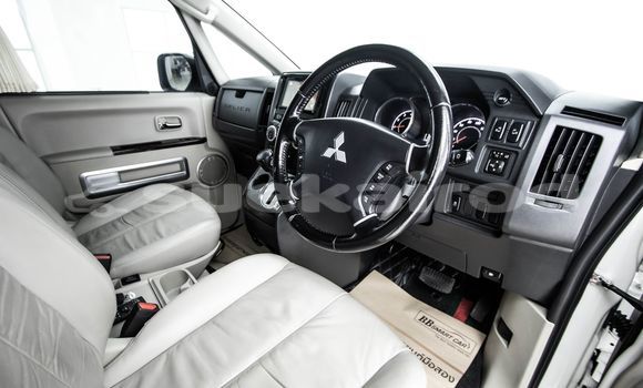 ซื้อ รถมือสอง Mitsubishi Delica ขาว รถยนต์ ใน %{เมือง} ใน กรุงเทพมหานคร ซื้อ รถมือสอง Mitsubishi Delica ขาว รถยนต์ ใน %{เมือง} ใน กรุงเทพมหานคร