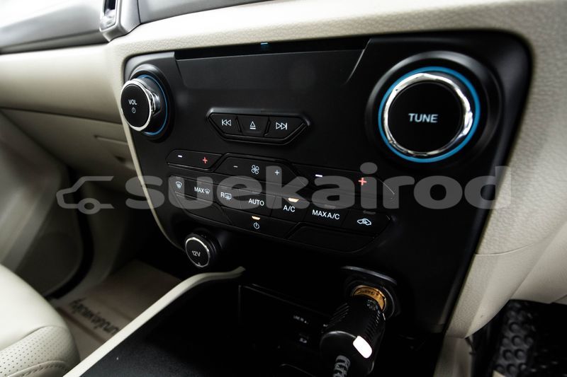 Big with watermark ford everest bangkok bangkok 66806