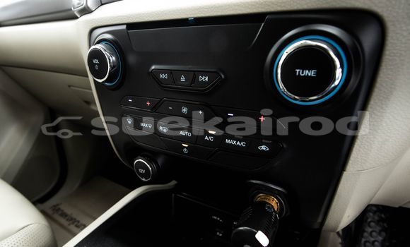 Buy Used Ford Everest White Car in Bangkok in Bangkok Buy Used Ford Everest White Car in Bangkok in Bangkok