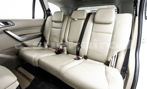 Buy Used Ford Everest White Car in Bangkok in Bangkok Buy Used Ford Everest White Car in Bangkok in Bangkok