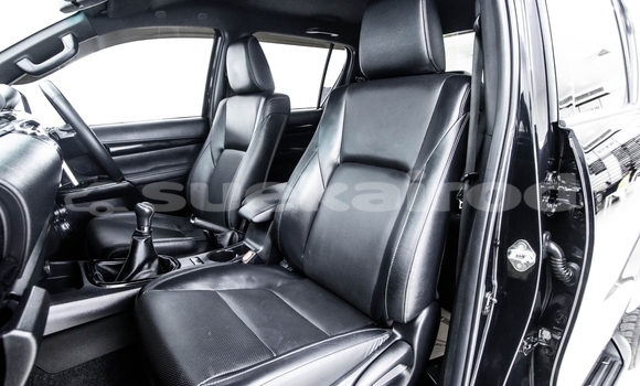 ซื้อ รถมือสอง Toyota Hiluxe Revo สีดำ รถยนต์ ใน %{เมือง} ใน กรุงเทพมหานคร ซื้อ รถมือสอง Toyota Hiluxe Revo สีดำ รถยนต์ ใน %{เมือง} ใน กรุงเทพมหานคร