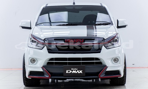 Buy Used Isuzu D–MAX White Car in Bangkok in Bangkok