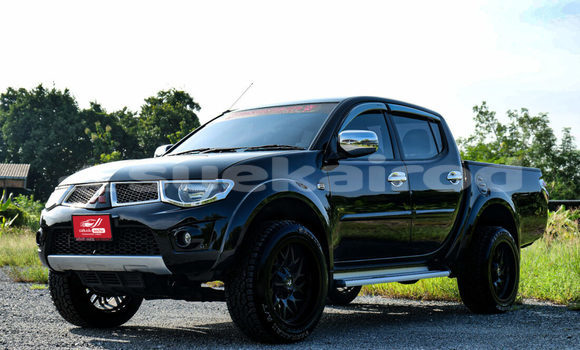 ซื้อ รถมือสอง Mitsubishi Triton สีดำ รถยนต์ ใน %{เมือง} ใน สระบุรี