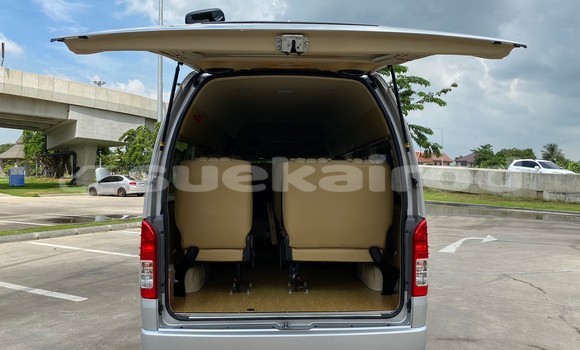 ซื้อ รถมือสอง Toyota Commuter เงิน รถยนต์ ใน %{เมือง} ใน กรุงเทพมหานคร ซื้อ รถมือสอง Toyota Commuter เงิน รถยนต์ ใน %{เมือง} ใน กรุงเทพมหานคร