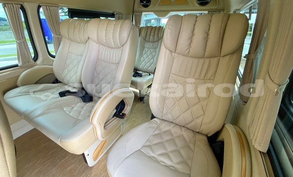 ซื้อ รถมือสอง Toyota Commuter เงิน รถยนต์ ใน %{เมือง} ใน กรุงเทพมหานคร ซื้อ รถมือสอง Toyota Commuter เงิน รถยนต์ ใน %{เมือง} ใน กรุงเทพมหานคร